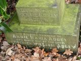 image of grave number 616942